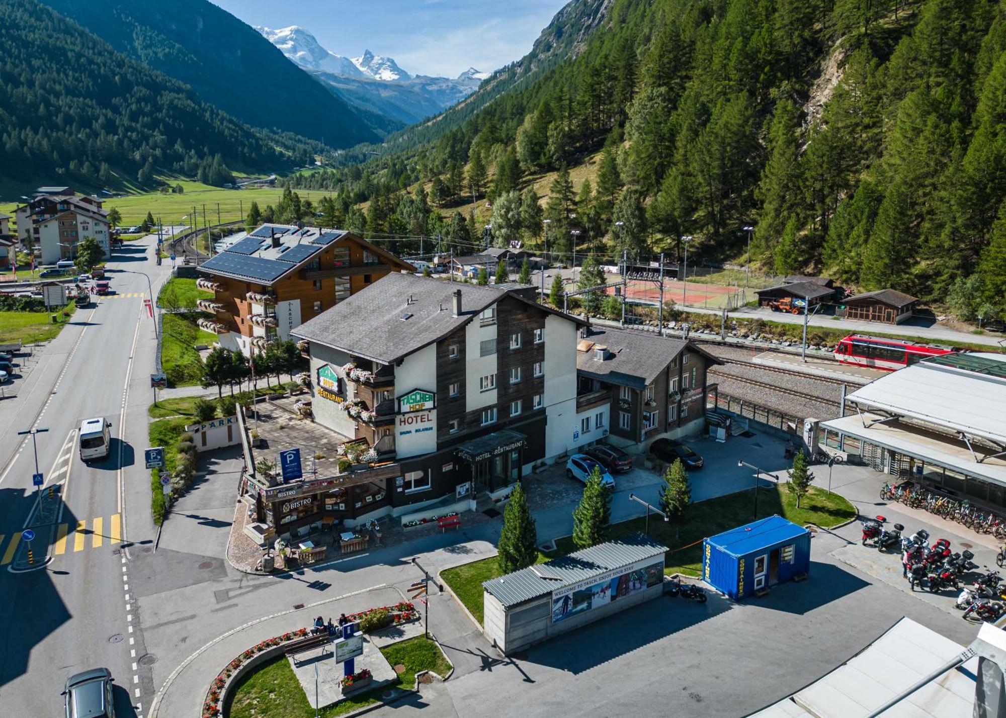 Hotel Taescherhof Täsch Kültér fotó